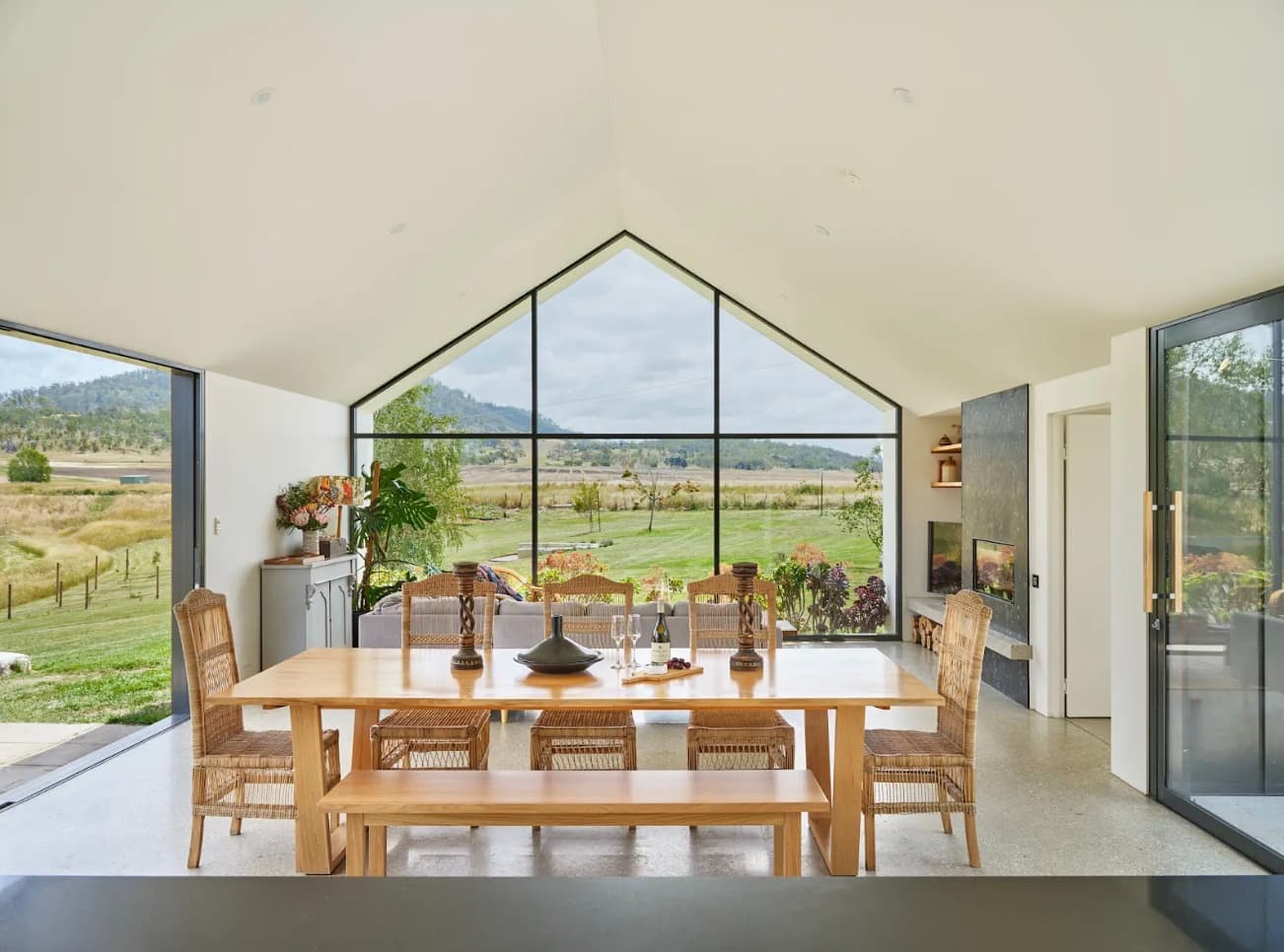 Two-Night Luxury Farm Stay - Barrenjoey Farm, Richmond Tasmania